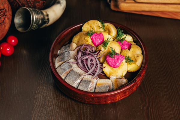 Сельдь с картофелем