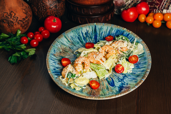 Салат с креветками