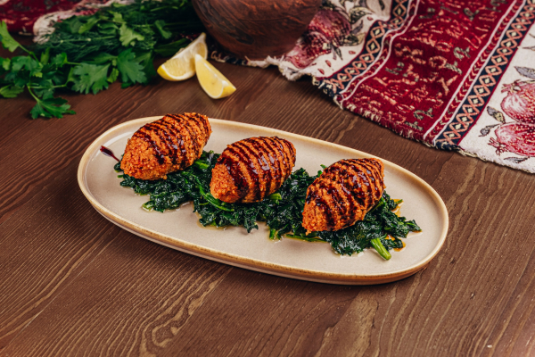 Ишли кюфта со шпинатом