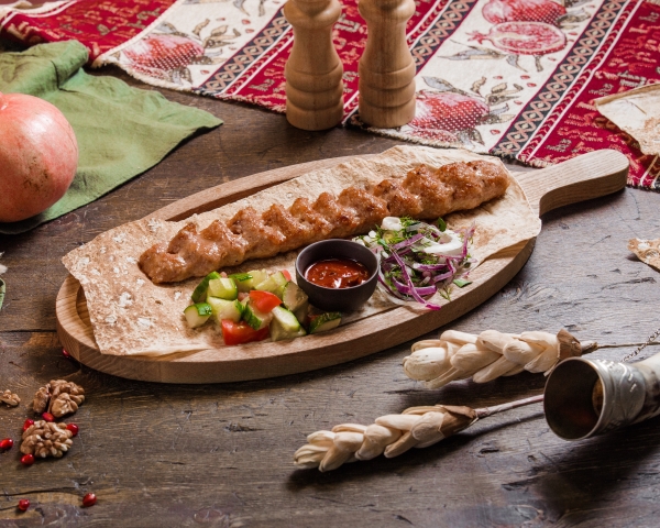 Люля-кебаб из курицы с грибами/shop/lyulja-kebab
